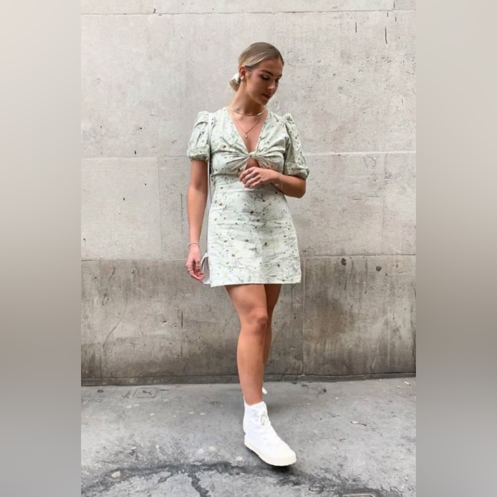 H&M Green Floral Linen Blend Cut Out Mini Dress
